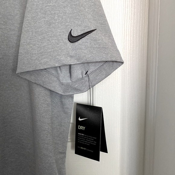 NWT Mens Nike/NFL Patriots Super Bowl 52 Shirt - Picture 4 of 6